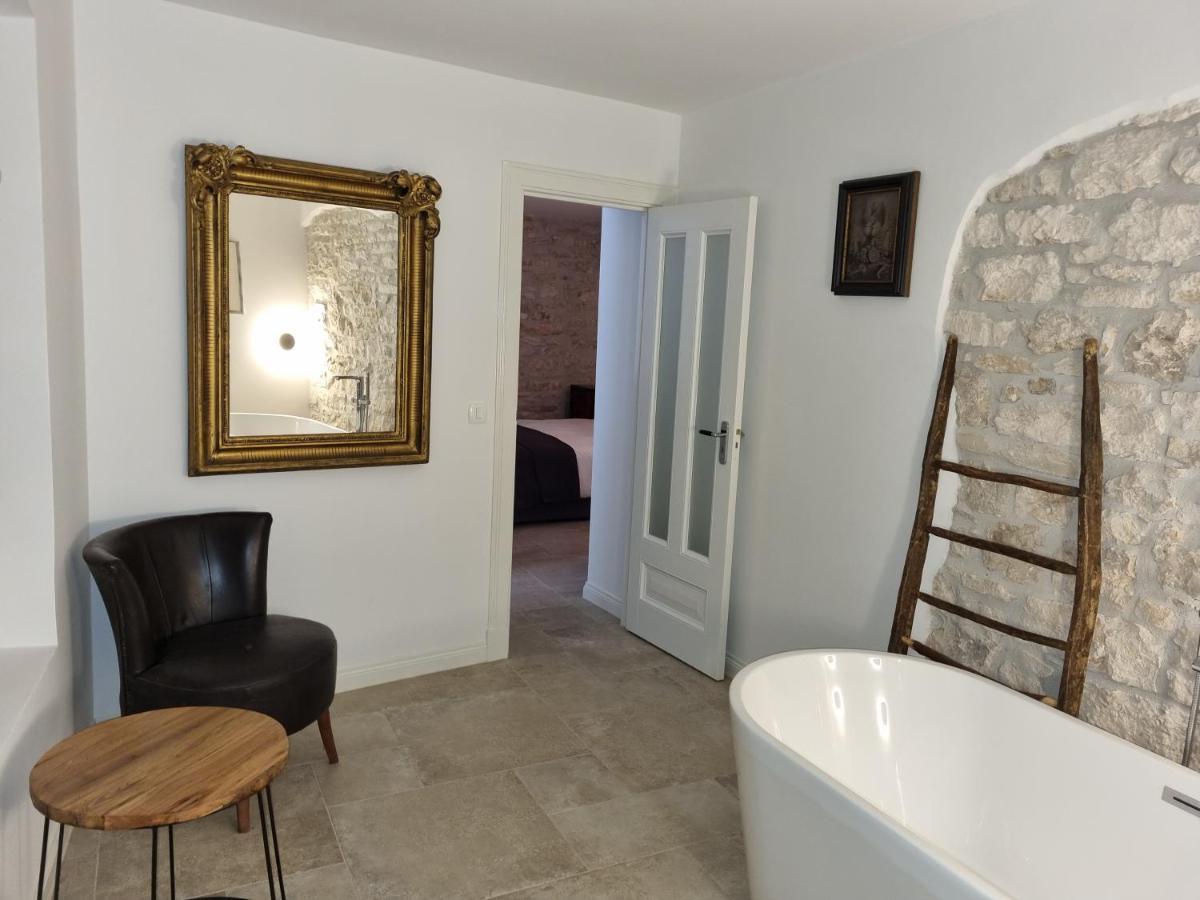 Apartmani Ulika Bale Esterno foto