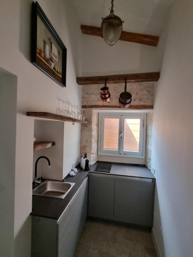 Apartmani Ulika Bale Esterno foto