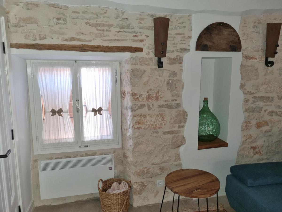 Apartmani Ulika Bale Esterno foto